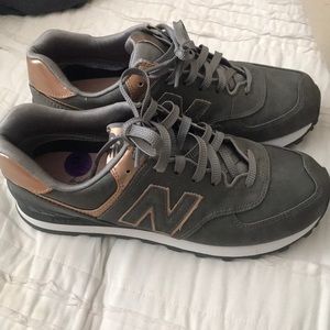 New Balance 574 Grey and Rose Gold